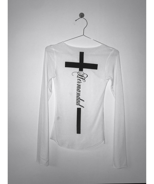 THEAIRTOWN(ジエアタウン)の「caffeine cross hole top(Tシャツ/カットソー・レディース・ネイビー/ブラック/ホワイト・FREE)」の4枚目の写真