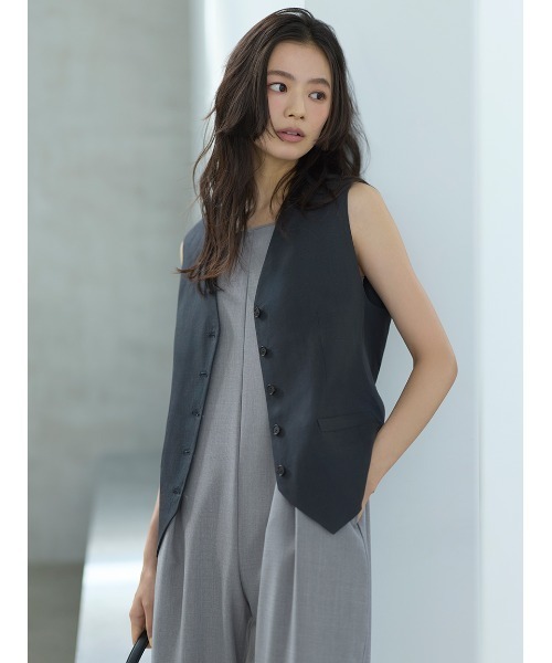 Mila Owen(ミラオーウェン)の「後バックルリネン混ベスト(その他アウター・レディース・アイボリー/チャコールグレー/ベージュ・F)」の22枚目の写真