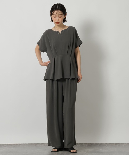 LAKOLE（ラコレ）の「ハートネックタックブラウス / 663152（シャツ/ブラウス・レディース・チャコールグレー/ベージュ/ブラウン・FREE）」の17枚目の写真