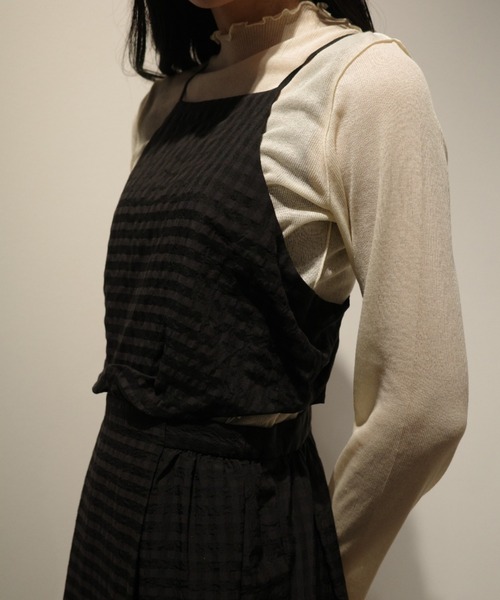 CLANE(クラネ)の「CLANE SIDE HOLE COCOON CAMI ONEPIECE(ワンピース・レディース・ブラック/オフホワイト・1/2)」の7枚目の写真