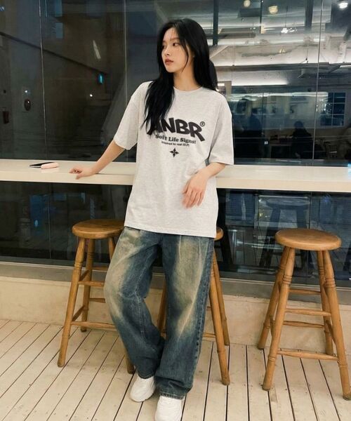 ANEWBROS（アニュブロス）の「ライフアーチ オーバーサイズ 半袖Tシャツ 4カラー [ANSE_2002]（Tシャツ/カットソー・レディース・ライトグレー/ホワイト/ブラック/ネイビー・SMALL/MEDIUM/LARGE/X-LARGE）」の10枚目の写真