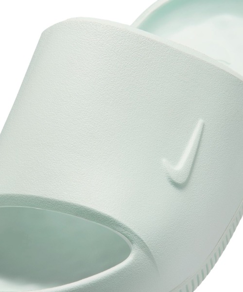 NIKE(ナイキ)の「ナイキ NIKE ナイキ カーム スライド 2.0(サンダル・レディース・ライトグリーン・23.0cm/24.0cm/25.0cm/26.0cm)」の4枚目の写真