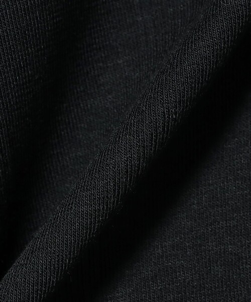 Ray BEAMS(レイビームス)の「【別注】MILLER / ロングスリーブ Tシャツ(Tシャツ/カットソー・レディース・ダークブラウン/ブラック・ONE SIZE)」の5枚目の写真