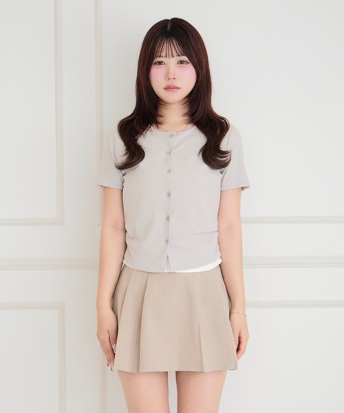 ALLuRing ChaRm(アリュリングチャーム)の「Faux Layered Cardigan / フェイクレイヤードカーディガン(シャツ/ブラウス・レディース・ライトグレー/ブラック/ベージュ/ライトブルー・FREE)」の11枚目の写真