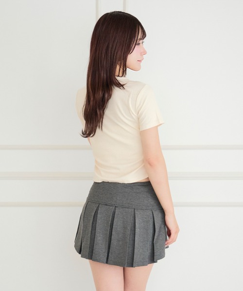 ALLuRing ChaRm(アリュリングチャーム)の「Faux Layered Cardigan / フェイクレイヤードカーディガン(シャツ/ブラウス・レディース・ライトグレー/ブラック/ベージュ/ライトブルー・FREE)」の22枚目の写真