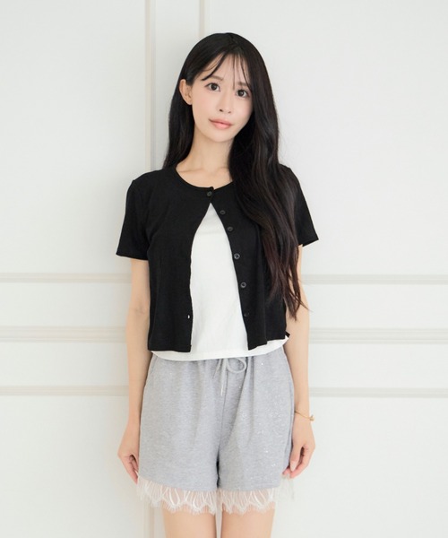 ALLuRing ChaRm(アリュリングチャーム)の「Faux Layered Cardigan / フェイクレイヤードカーディガン(シャツ/ブラウス・レディース・ライトグレー/ブラック/ベージュ/ライトブルー・FREE)」の5枚目の写真