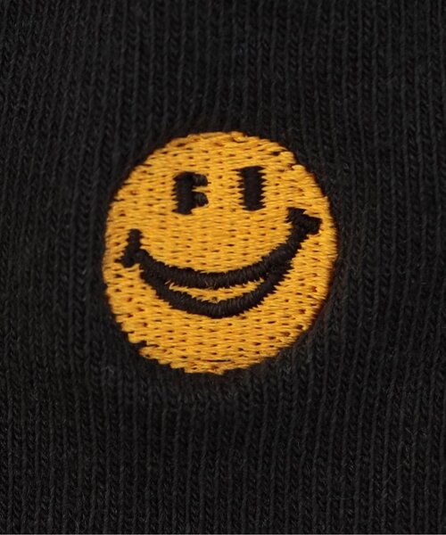 Ampersand(アンパサンド)の「ワンポイント刺繍ソックス(ソックス/靴下・キッズ・ブラック/マスタード/オフホワイト・12/15 /18/21)」の4枚目の写真
