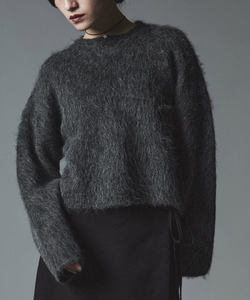 W:Huku(フーク)の「モヘア シャギー ショート ニット トップス / Mohair Shaggy Short Knit Top(ニット/セーター・レディース・ベージュ系その他/ライム/ブラウン/ブラック/チャコール・FREE)」の2枚目の写真