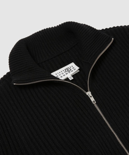MM6 Maison Margiela（ｴﾑｴﾑｼｯｸｽ ﾒｿﾞﾝ ﾏﾙｼﾞｪﾗ）の「SPORTSJACKET（ニット/セーター・メンズ・その他2/その他1・L/M/XL）」の4枚目の写真