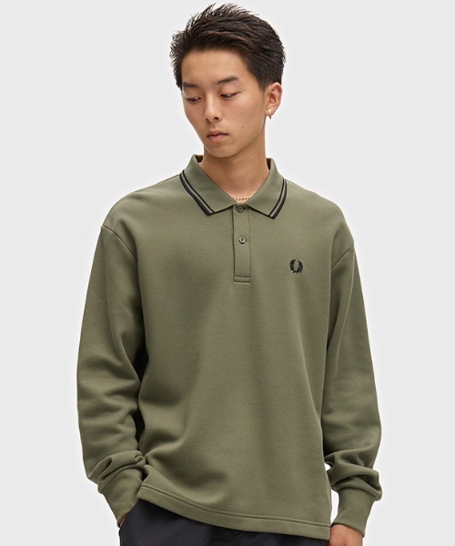 FRED PERRY（フレッドペリー）の「【先行予約受付中】Tipped Collared Sweatshirt／ティップカラースウェットポロシャツ（スウェット・メンズ・ブラック/カーキ・L/S/M）」の2枚目の写真