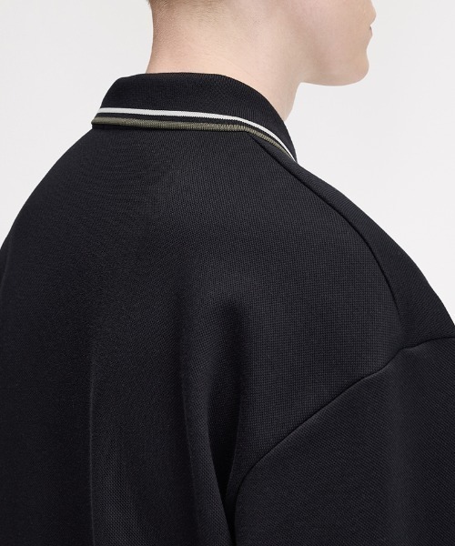 FRED PERRY（フレッドペリー）の「【先行予約受付中】Tipped Collared Sweatshirt／ティップカラースウェットポロシャツ（スウェット・メンズ・ブラック/カーキ・L/S/M）」の11枚目の写真
