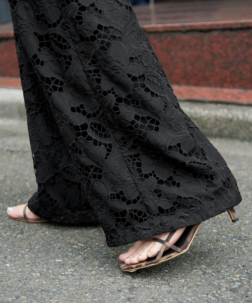IENA（イエナ）の「《セットアップ対応》バックイージーパンツ（その他パンツ・レディース・ブラック・38/36）」の20枚目の写真
