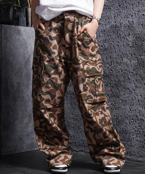 1111clothing（ワンフォークロージング）の「ツイル ワイドカーゴパンツ / Twill Wide-Leg Cargo Pants（カーゴパンツ・メンズ・グリーン/ブラウン/ブラック/カーキ・M/XL/L）」の17枚目の写真