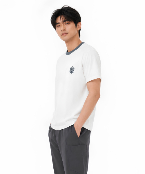 CUSTOMUS(カスタムアース)の「メンズ フロッキー ロゴプリント ラウンド 半袖Tシャツ CXS26MKRT505 GRN(Tシャツ/カットソー・メンズ・グリーン・MEDIUM/LARGE/X-LARGE)」の1枚目の写真
