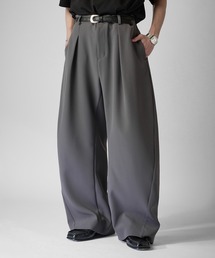Lui's | 【Neucon】INSIDE-TUCK CURVE SLACKS / インサイドタックカーブスラックスパンツ(スラックス)