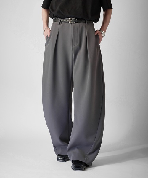 Lui's(ルイス)の「【Neucon】INSIDE-TUCK CURVE SLACKS / インサイドタックカーブスラックスパンツ(スラックス・メンズ・ブラック/チャコールグレー・2/1)」の13枚目の写真