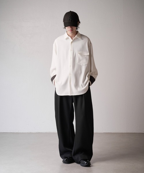 Lui's(ルイス)の「【Neucon】INSIDE-TUCK CURVE SLACKS / インサイドタックカーブスラックスパンツ(スラックス・メンズ・ブラック/チャコールグレー・2/1)」の19枚目の写真