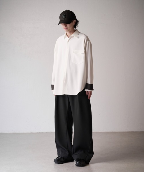 Lui's(ルイス)の「【Neucon】INSIDE-TUCK CURVE SLACKS / インサイドタックカーブスラックスパンツ(スラックス・メンズ・ブラック/チャコールグレー・2/1)」の21枚目の写真