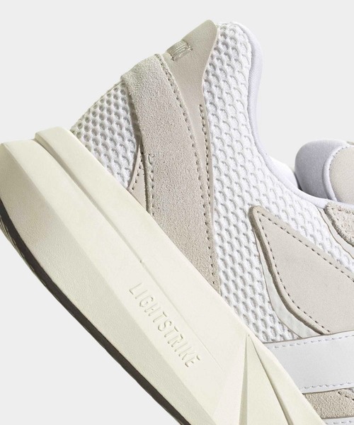 adidas（アディダス）の「ライトブレイズ / Lightblaze / アディダス adidas（スニーカー・メンズ・ホワイト・22.5cm/23.0cm/23.5cm/24.0cm/24.5cm/25.0cm/25.5cm/26.0cm/26.5cm/27.0cm/27.5cm/28.0cm/28.5cm/29.0cm）」の8枚目の写真