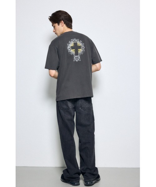 AZUL by moussy(アズールバイマウジー)の「ピグメントグラフィック半袖TEE 夏服 Tシャツ(Tシャツ/カットソー・メンズ・ブラック/ブラック系その他/ブラック系その他2・MEDIUM/LARGE)」の7枚目の写真