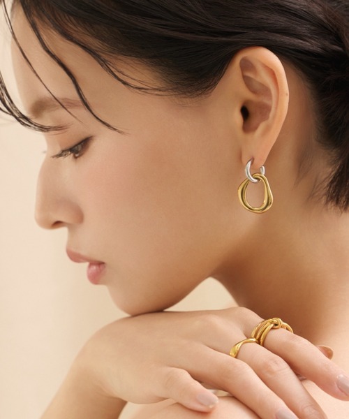 ciite' surgical stainless(シーテサージカルステンレス)の「【 金属アレルギー対応 】 2way バイカラーピアス サージカルステンレス (両耳用)(ピアス(両耳用)・レディース・シルバー×ゴールド・FREE)」の11枚目の写真