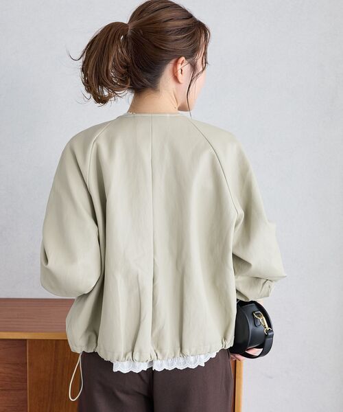 le.coeur blanc(ルクールブラン)の「《WEB限定》タックギャザーノーカラーブルゾン(ブルゾン・レディース・ベージュ/ブラウン・38)」の11枚目の写真