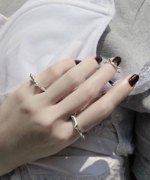 Soierie(ソワリー)の「ローエッジ カフ リング / Raw edge cuff ring(リング・レディース・ゴールド/シルバー・FREE)」の10枚目の写真