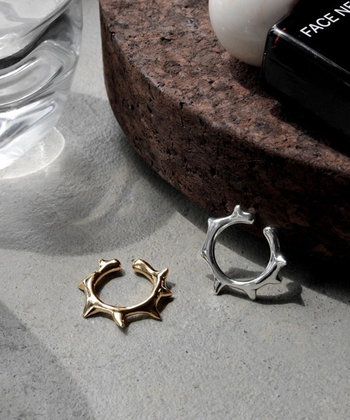 Soierie(ソワリー)の「ローエッジ カフ リング / Raw edge cuff ring(リング・レディース・ゴールド/シルバー・FREE)」の4枚目の写真