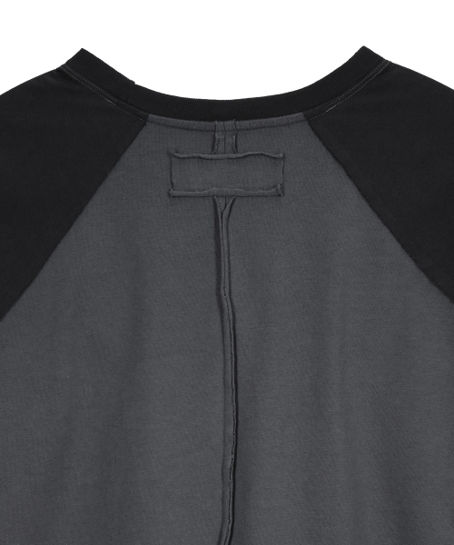ENDOOR(エンドア)の「リバースラグラン長袖(ブラック)(Tシャツ/カットソー・メンズ・ブラック・LARGE/MEDIUM)」の3枚目の写真