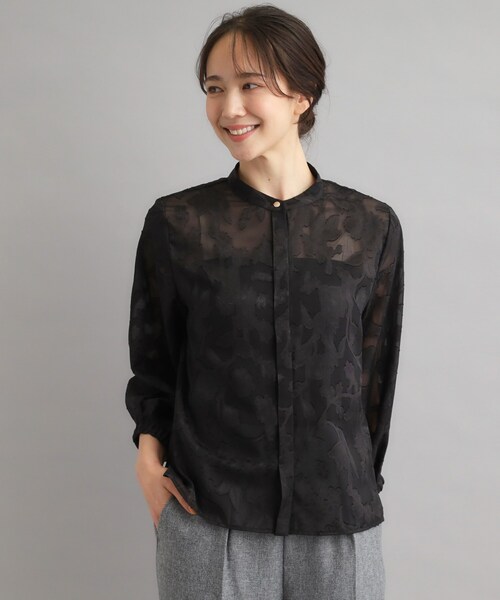 LAURA ASHLEY(ローラアシュレイ)の「【洗える/カラー&無地展開あり】アーシャ柄ジャカードブラウス(シャツ/ブラウス・レディース・ブラック系/ブラック・38)」の6枚目の写真