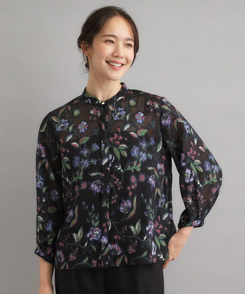LAURA ASHLEY(ローラアシュレイ)の「【洗える/カラー&無地展開あり】アーシャ柄ジャカードブラウス(シャツ/ブラウス・レディース・ブラック系/ブラック・38)」の11枚目の写真
