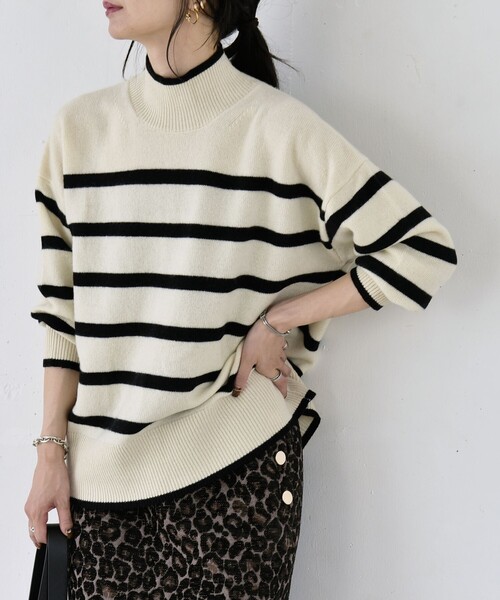 quaranciel(カランシエル)の「〈手洗い可能〉AQUA カシミヤ ミックス ハイネック スリット ニット(ニット/セーター・レディース・ライトグレー/ブラック/ブラウン/ブルー/その他・ONE SIZE)」の5枚目の写真