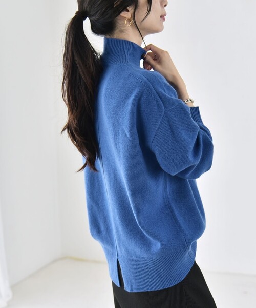 quaranciel(カランシエル)の「〈手洗い可能〉AQUA カシミヤ ミックス ハイネック スリット ニット(ニット/セーター・レディース・ライトグレー/ブラック/ブラウン/ブルー/その他・ONE SIZE)」の11枚目の写真