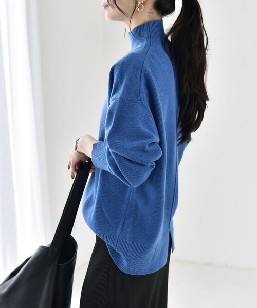 quaranciel(カランシエル)の「〈手洗い可能〉AQUA カシミヤ ミックス ハイネック スリット ニット(ニット/セーター・レディース・ライトグレー/ブラック/ブラウン/ブルー/その他・ONE SIZE)」の7枚目の写真