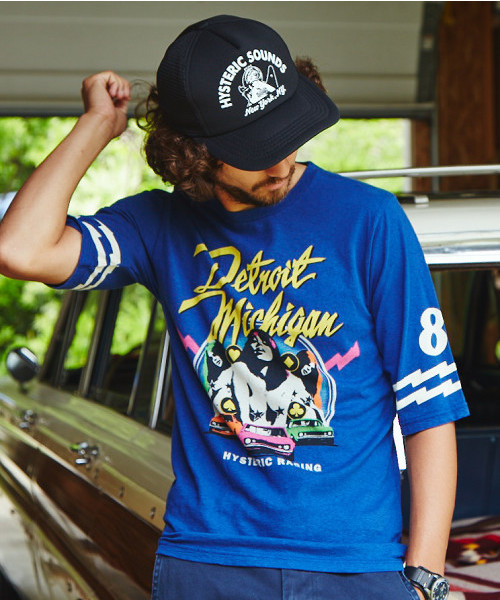 HYSTERIC GLAMOUR（ヒステリックグラマー）の「HYS RACING pt 五分袖T-SH（Tシャツ/カットソー・メンズ・ホワイト/ブルー/ブラック・LARGE/MEDIUM/X-LARGE/SMALL）」の3枚目の写真