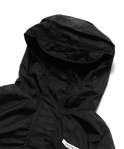 CHUBBYGANG（チャビーギャング）の「リバーシブルポケットパッカブルブルゾン（ブルゾン・キッズ・ブラック・150/120/140/160/110/130/100）」の3枚目の写真