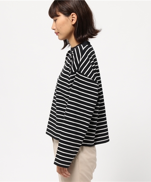 SLY（スライ）の「HIGH NECK TOPS（Tシャツ/カットソー・レディース・オフホワイト/ブラック/ピンク系その他/マルチ・1/2）」の6枚目の写真