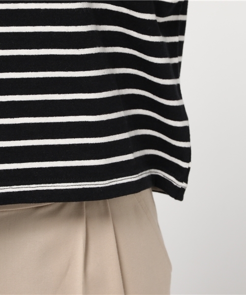 SLY（スライ）の「HIGH NECK TOPS（Tシャツ/カットソー・レディース・オフホワイト/ブラック/ピンク系その他/マルチ・1/2）」の10枚目の写真