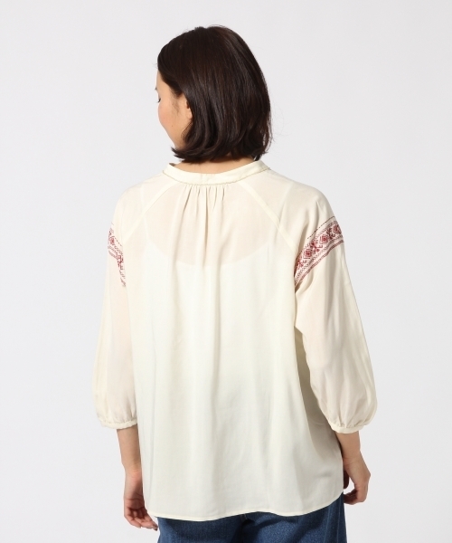 GLOBAL WORK（グローバルワーク）の「ビーズシシュウブラウス8分袖/738599（シャツ/ブラウス・レディース・ホワイト/オフホワイト/ネイビー・MEDIUM/LARGE）」の9枚目の写真