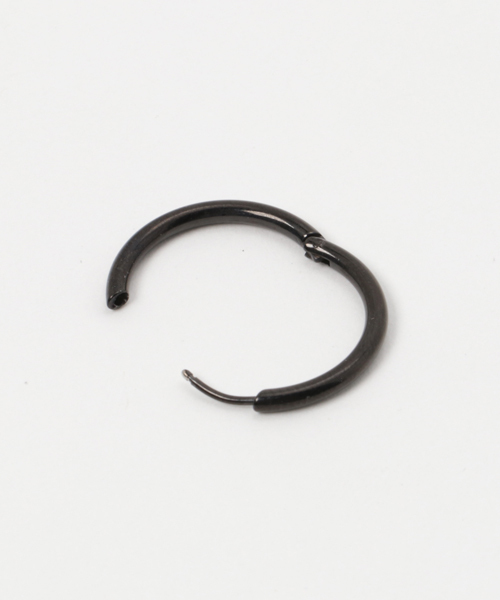 JACKROSE（ジャックローズ）の「リングピアス(大)（ピアス（片耳用）・メンズ・ブラック/シルバー/ゴールド・ﾌﾘ-）」の4枚目の写真