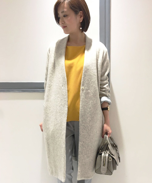 RIVE DROITE(リヴドロワ)の「エアリー接結ノーカラーコート(その他アウター・レディース・ベージュ/ネイビー・FREE)」の2枚目の写真