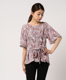 La�EComfy�i���R���t�B�[�j�́u�P���g���E�G�X�g���{���v���I�[�o�[�i���̑��g�b�v�X�j�v