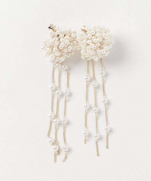 Cupid Heart（キューピッドハート）の「【Cupid Heart】結婚式アクセサリー パールタッセルイヤリング（イヤリング・レディース・ベージュ・MEDIUM）」の3枚目の写真