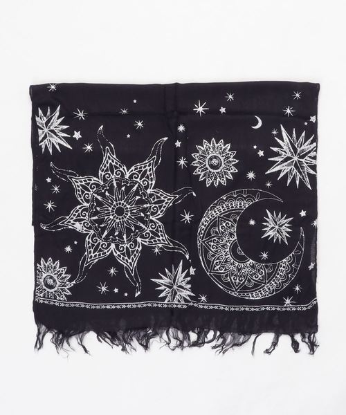 チャイハネ（チャイハネ）の「【チャイハネ】夜空に輝く月星ストール（ストール/ショール・レディース・ブラック/レッド/グリーン・FREE）」の6枚目の写真