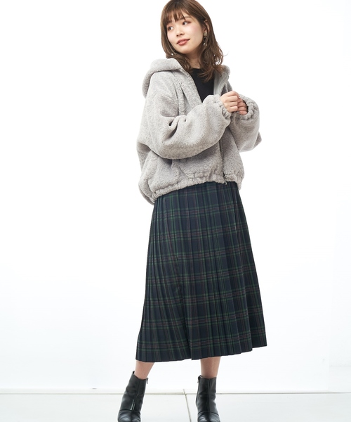 natural couture（ナチュラルクチュール）の「ボアパーカー（ブルゾン・レディース・ライトグレー/ブラック/ベージュ/ピンク・FREE）」の8枚目の写真