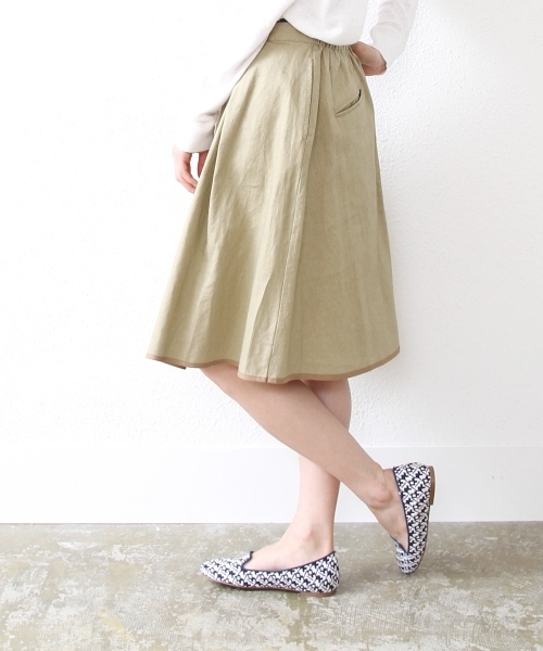 coen(コーエン)の「ギャザーフレアスカート(スカート・レディース・ベージュ/ネイビー/レッド・FREE)」の4枚目の写真