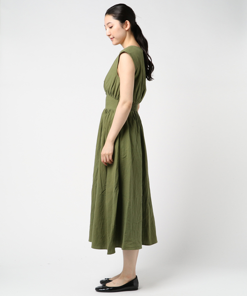 LUGG NAGG(ラグナグ)の「【Jewelobe/ ジュエローブ】包みボタンロングワンピース(ワンピース・レディース・ブラック/ブラウン/カーキ/ブルー・FREE)」の5枚目の写真