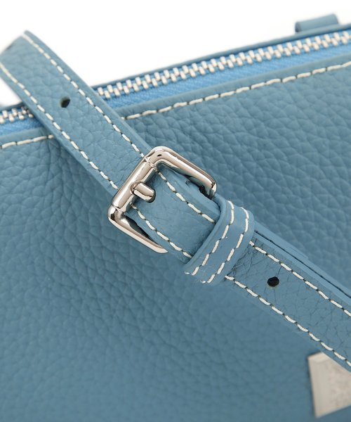 PADMA(パドマ)の「【PADMA/パドマ】【牛革】牛革3ポケットサコッシュ(ショルダーバッグ・レディース・ブラック/オレンジ/ブルー/ベージュ系その他・FREE)」の5枚目の写真