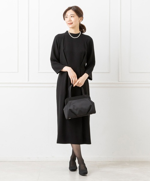 CARETTE（カレット）の「使いやすい「がま口デザイン」のブラックバッグ【喪服 礼服 ブラックフォーマル】（ハンドバッグ・レディース・ブラック・ONE SIZE）」の11枚目の写真