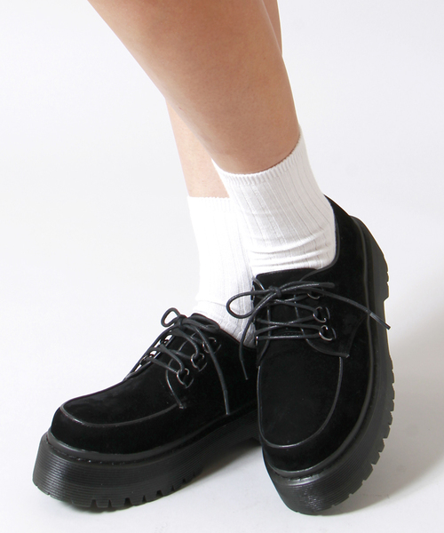 WEGO（ウィゴー）の「WEGO/ベロアシューズ（ドレスシューズ・レディース・ブラック/グリーン/レッド・MEDIUM/LARGE）」の2枚目の写真